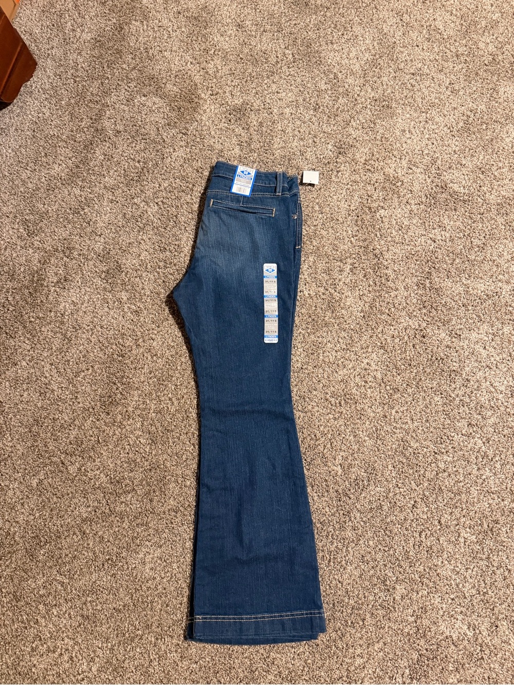 Women's Dark Blue moderate rise slim fit trouser Jeans size 31/11 short